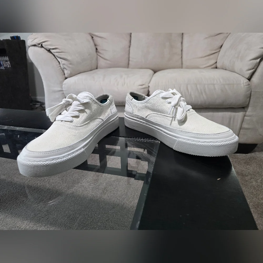 ALLSAINTS Bella ☆ White Suede Sneakers ☆ EUC ☆ 40 Eur or 10 US Womens - Picture 3 of 9